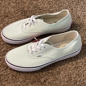 NWT Mint colored “Off The Wall Vans” womens SZ 8.5